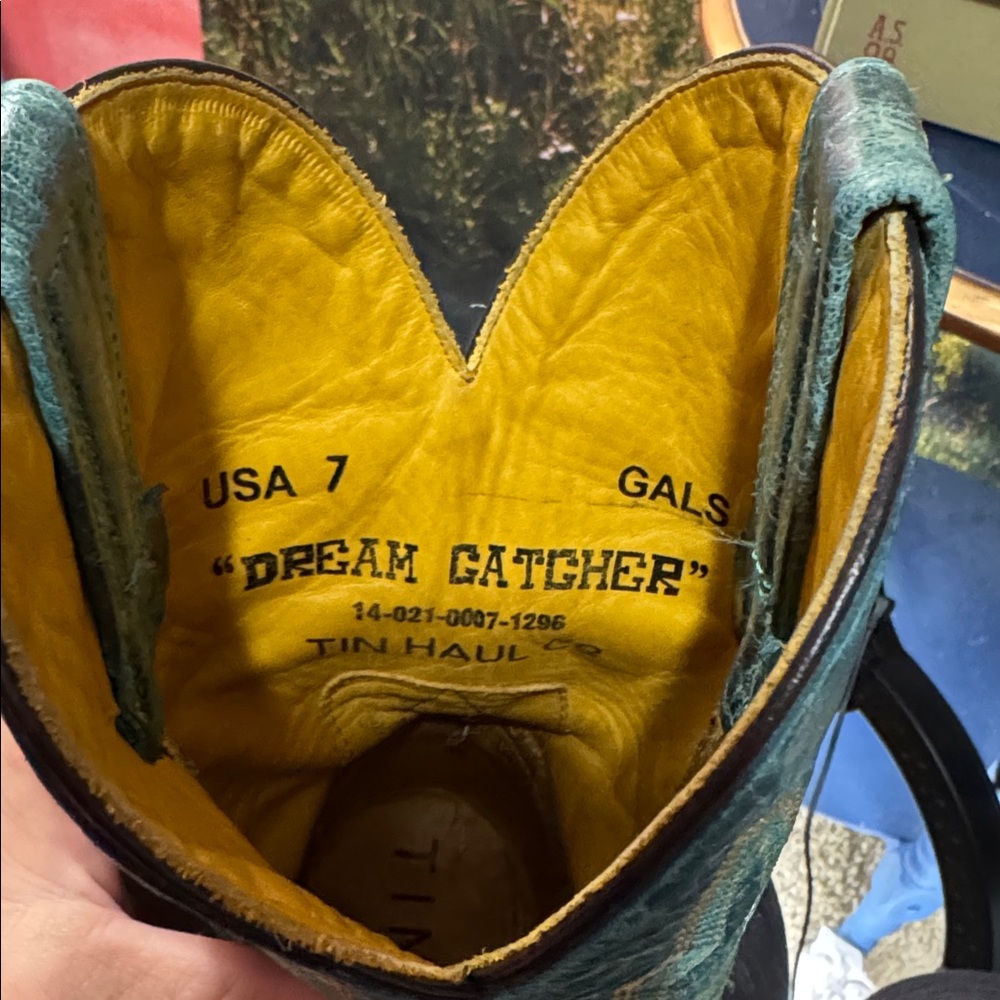 “Dreamcatcher” Tin Haul Western Boots - Picture 7 of 8